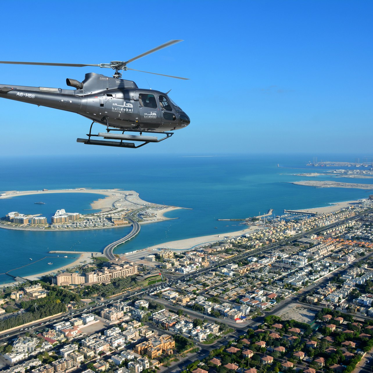 Dubai Scenic Helicopter Tour: 40-Minute Odyssey Tour - Photo 1 of 15